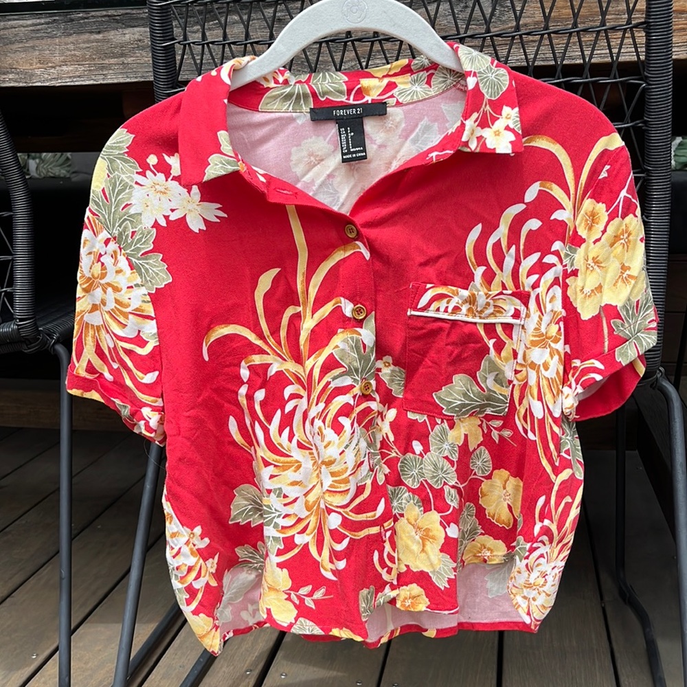 Red Hawaiian crop-top buttoned up!